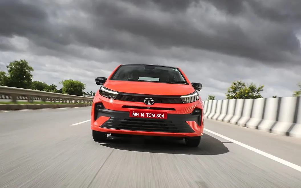 Tata Altroz Front View