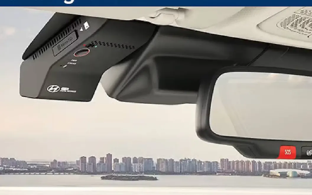 Hyundai Verna Rear View Mirror