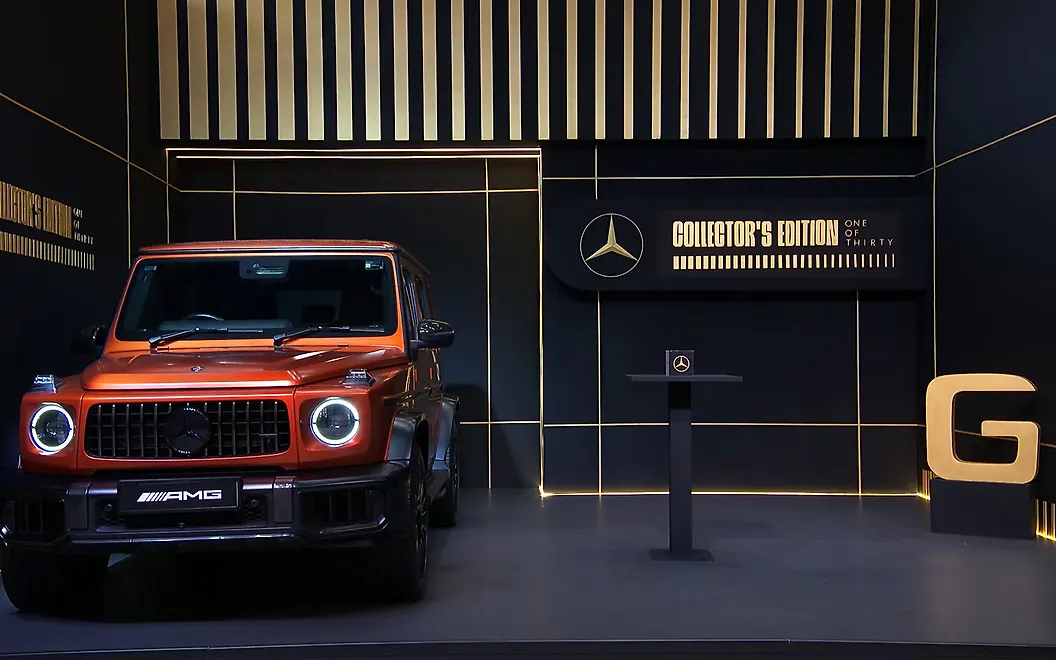 Mercedes-Benz G-Class Front View