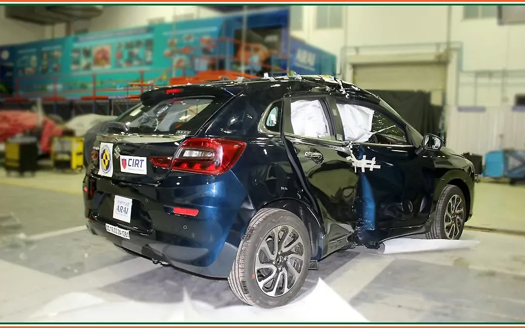 Maruti Suzuki Baleno Right Rear View