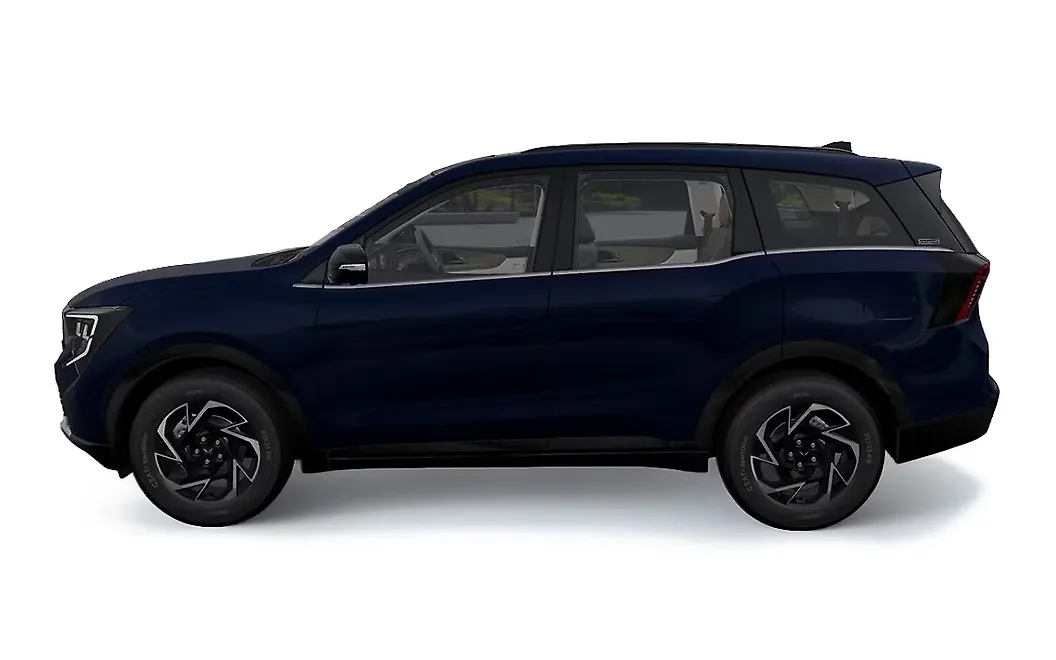 Mahindra XUV 7XO