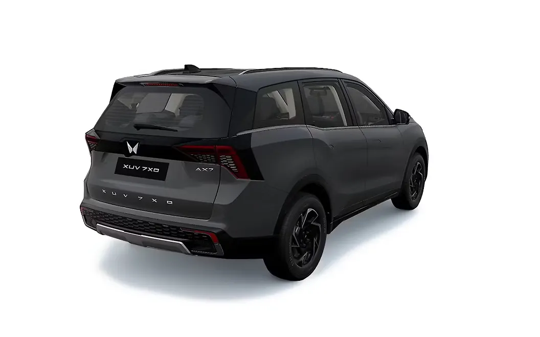 Mahindra XUV 7XO