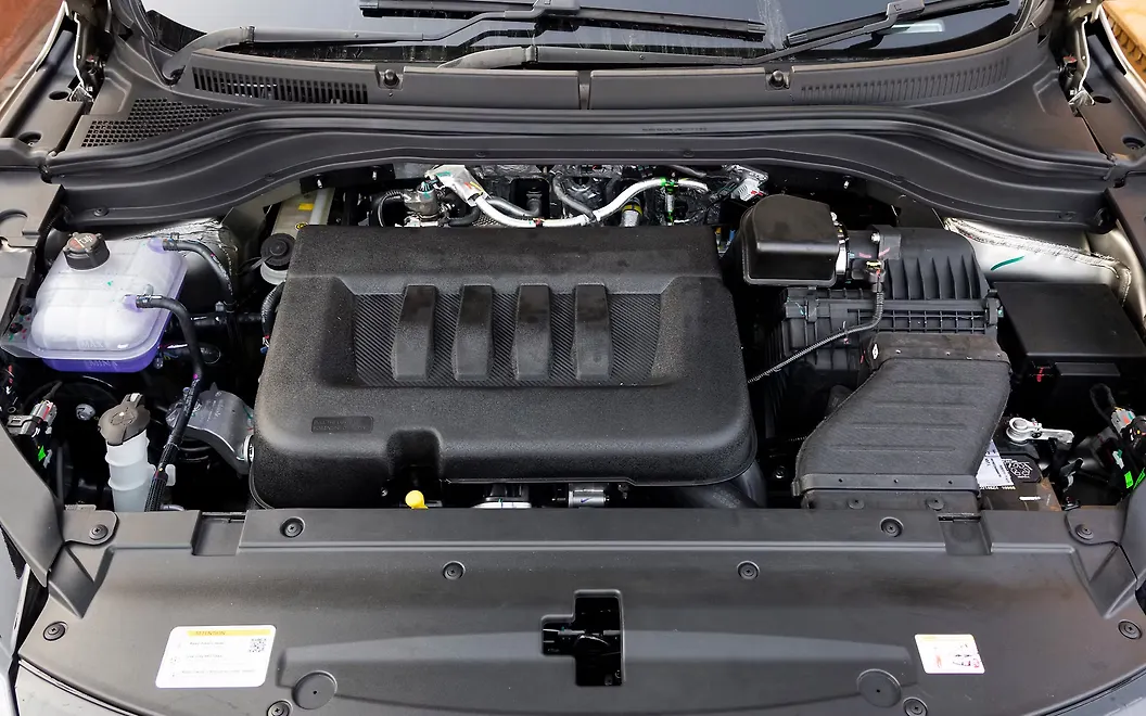 Mahindra XUV 7XO Engine