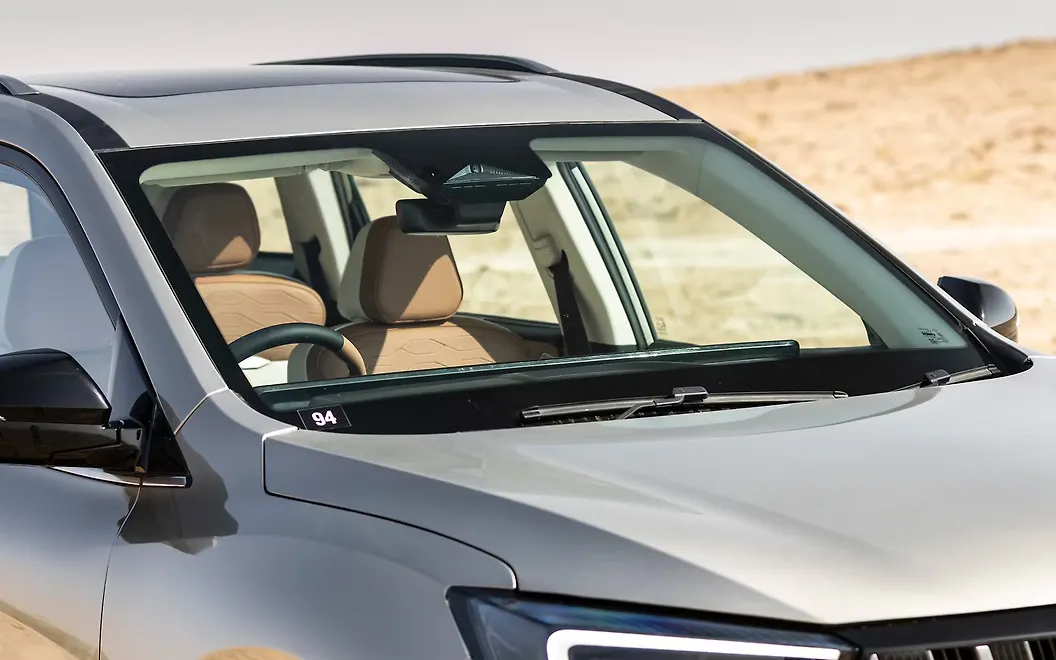 Mahindra XUV 7XO Front Windscreen