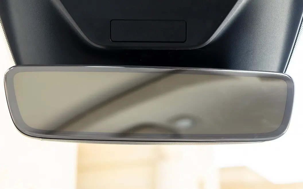 Mahindra XUV 7XO Rear View Mirror