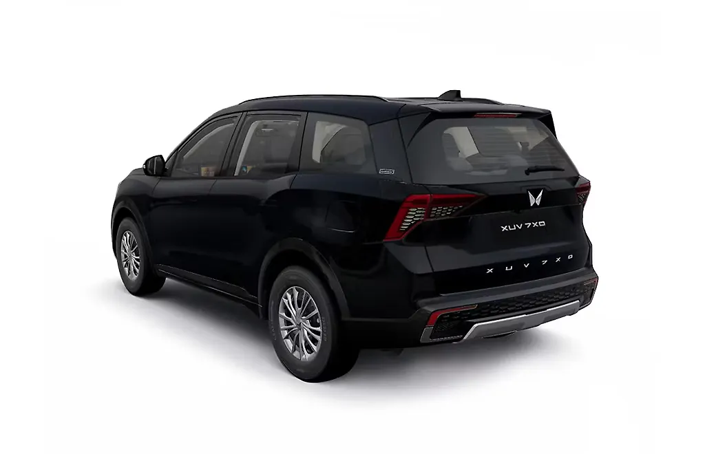 Mahindra XUV 7XO Rear Left View