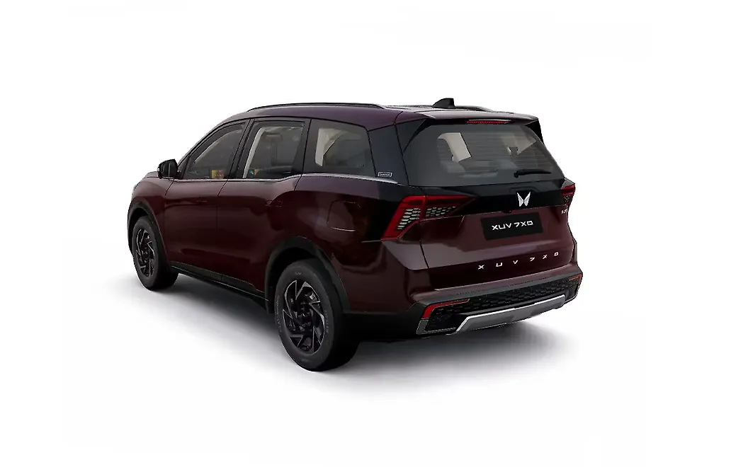 Mahindra XUV 7XO Rear Left View