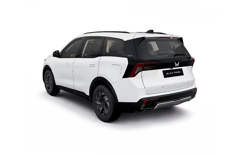 Mahindra XUV 7XO Rear Left View