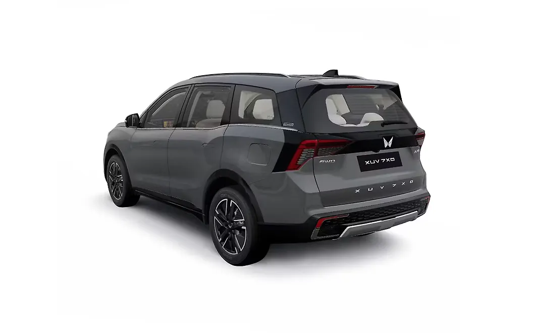 Mahindra XUV 7XO