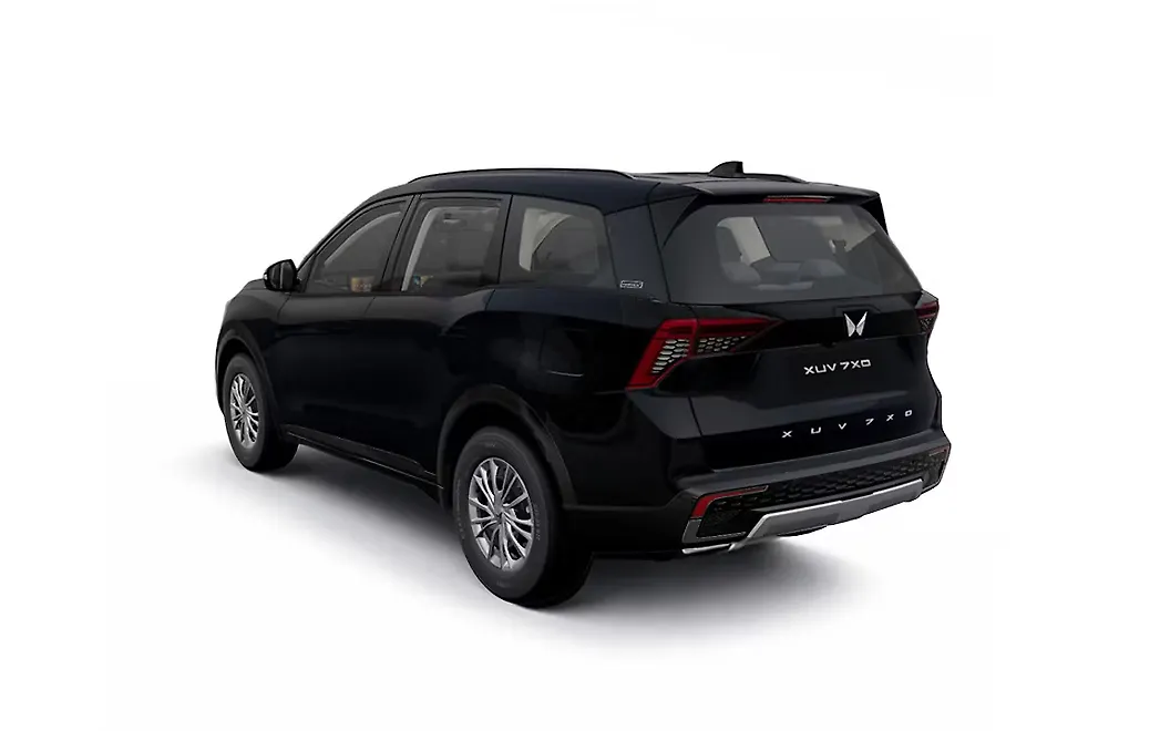 Mahindra XUV 7XO Rear Left View