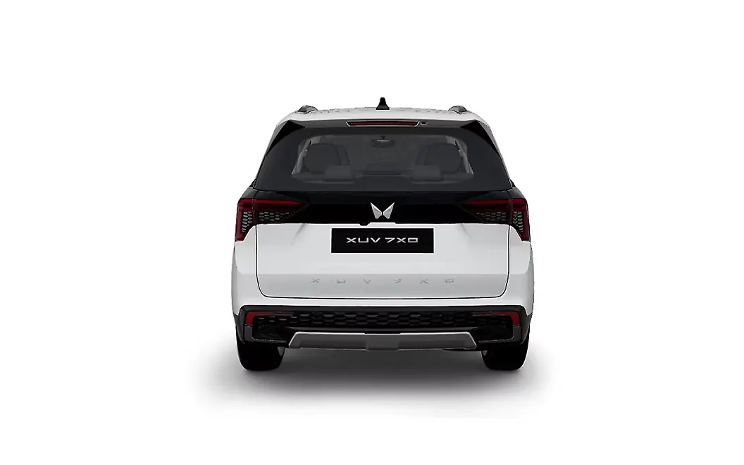 Mahindra XUV 7XO