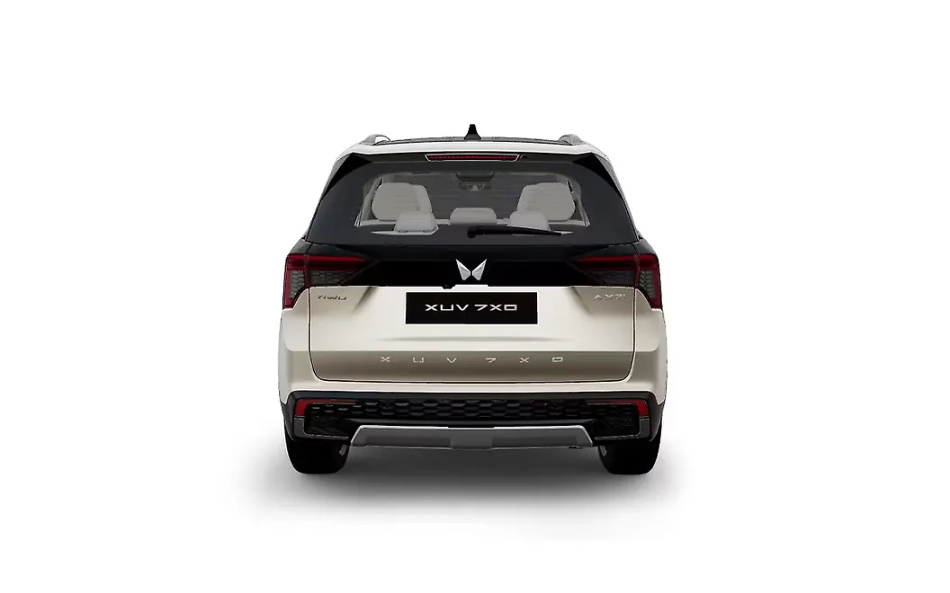Mahindra XUV 7XO