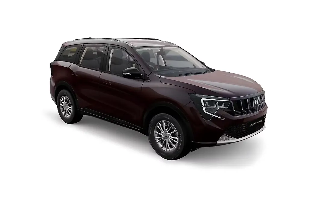 Mahindra XUV 7XO Front Right View