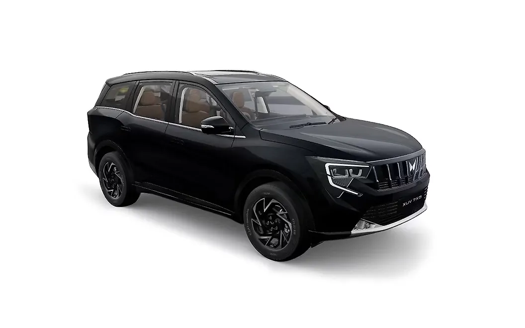 Mahindra XUV 7XO Front Right View