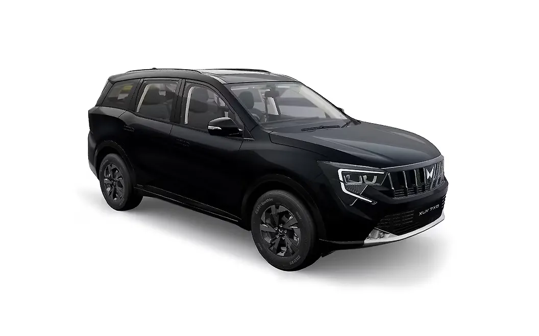 Mahindra XUV 7XO Front Right View