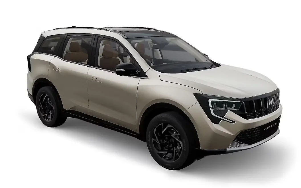 Mahindra XUV 7XO Front Right View