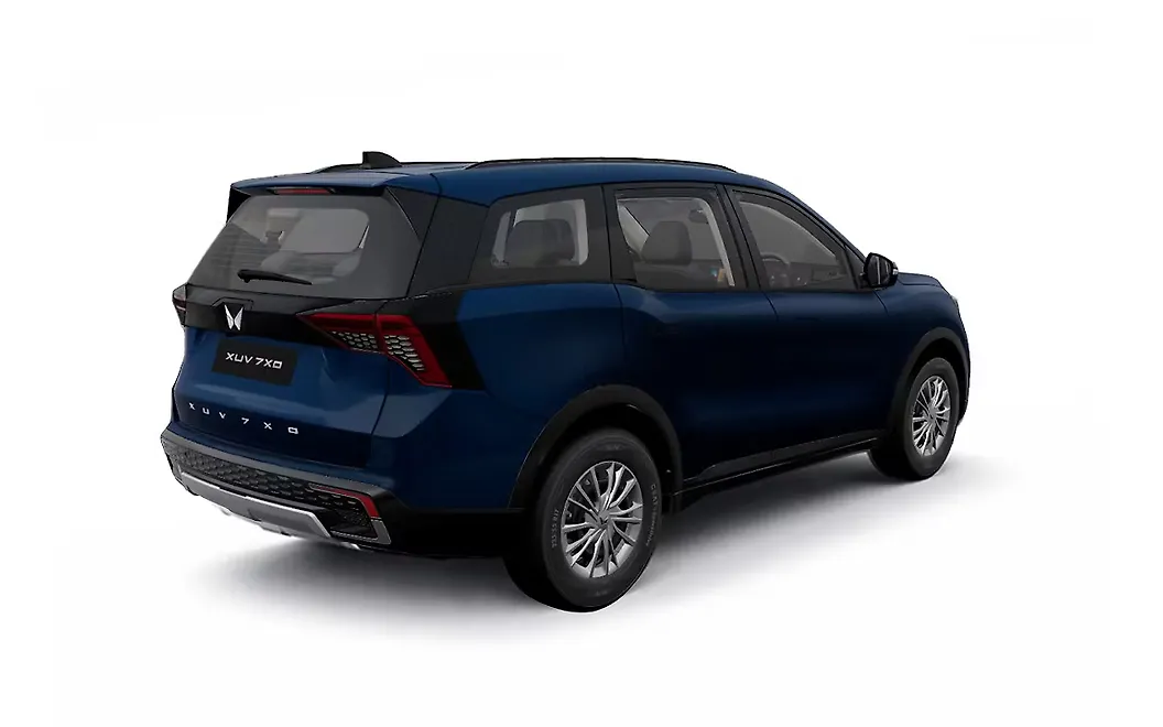 Mahindra XUV 7XO Right Rear View