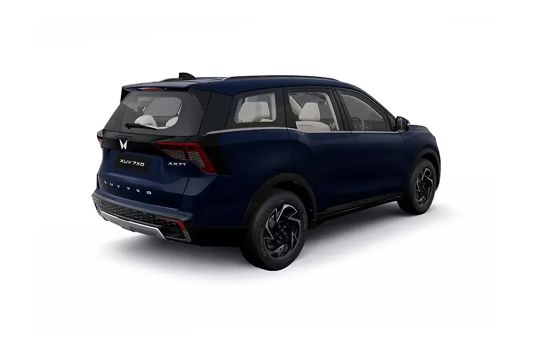 Mahindra XUV 7XO Right Rear View
