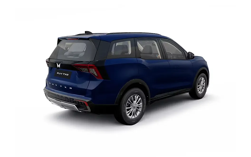 Mahindra XUV 7XO Right Rear View