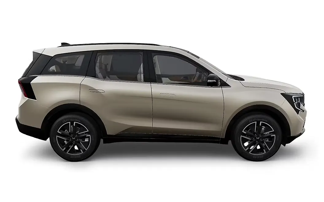 Mahindra XUV 7XO