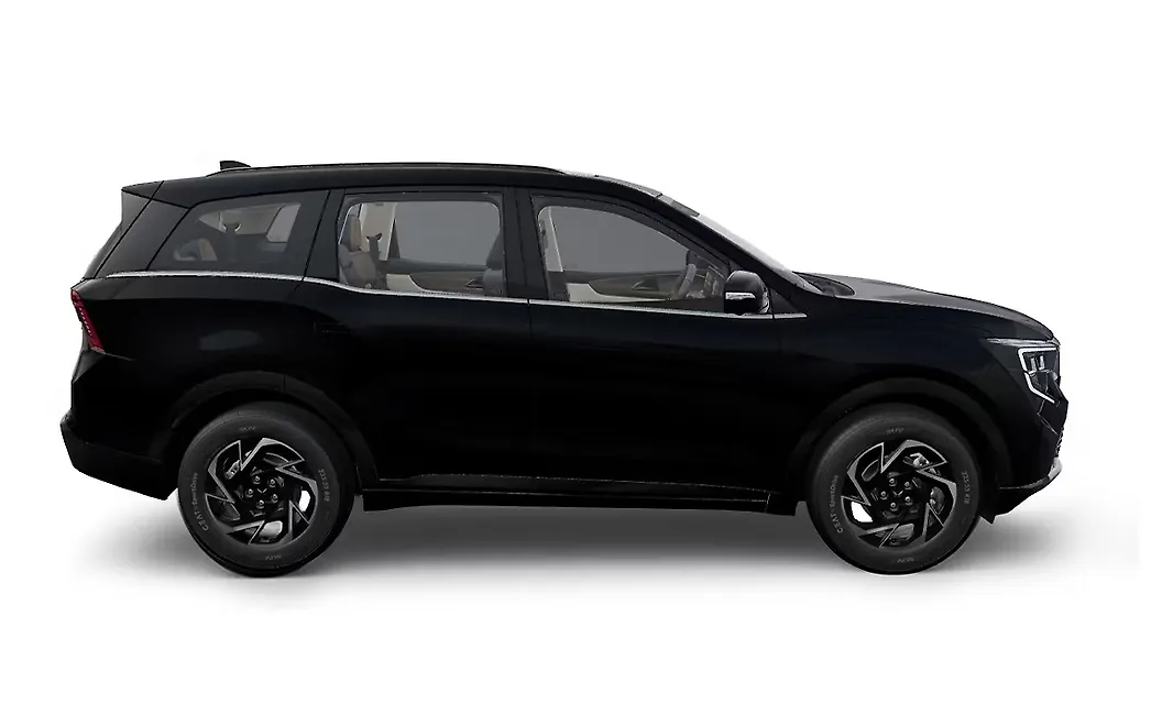 Mahindra XUV 7XO Right View