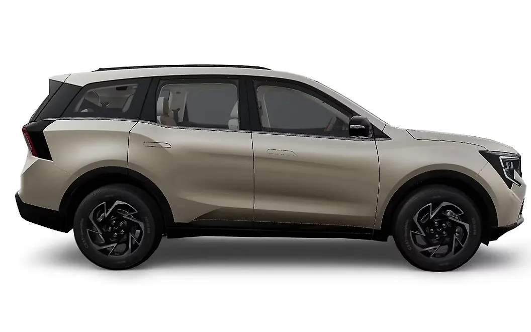 Mahindra XUV 7XO Right View