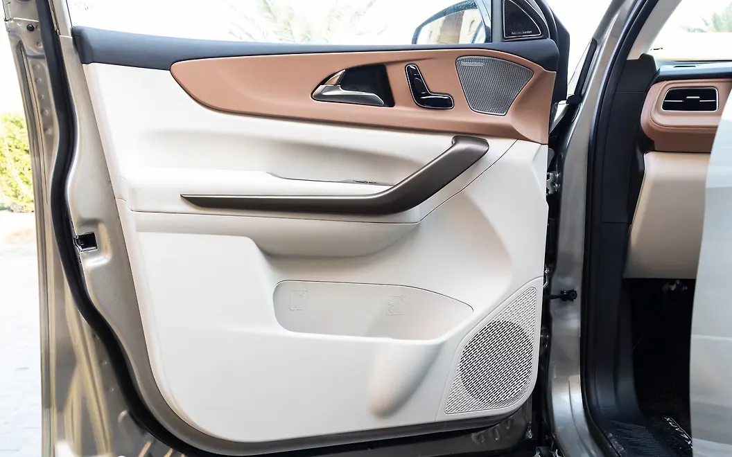 Mahindra XUV 7XO Front Passenger Door
