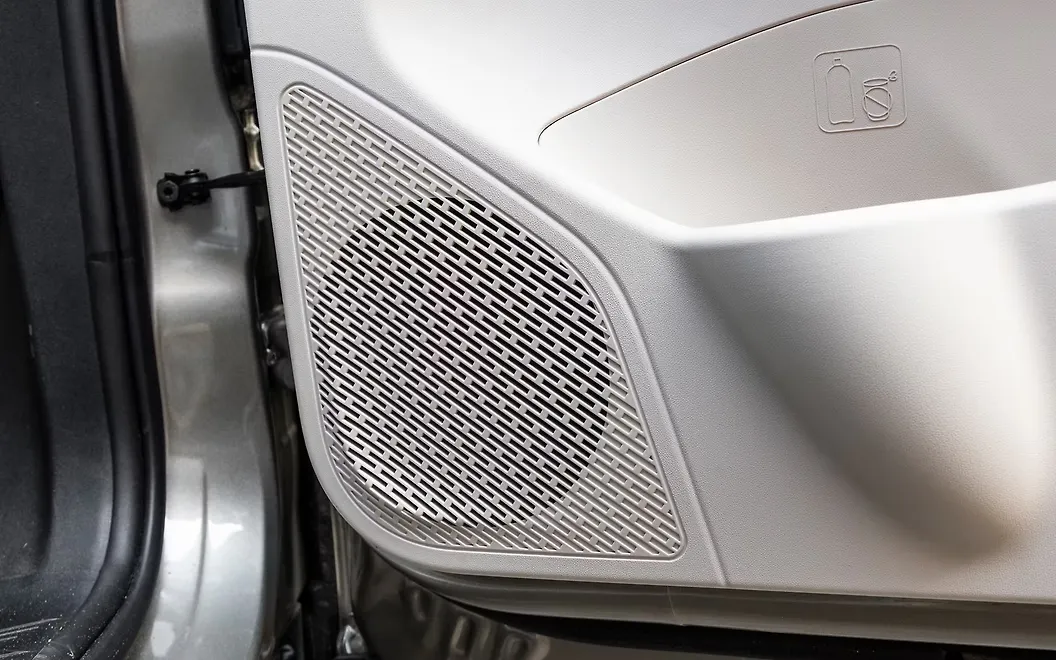 Mahindra XUV 7XO Front Speakers