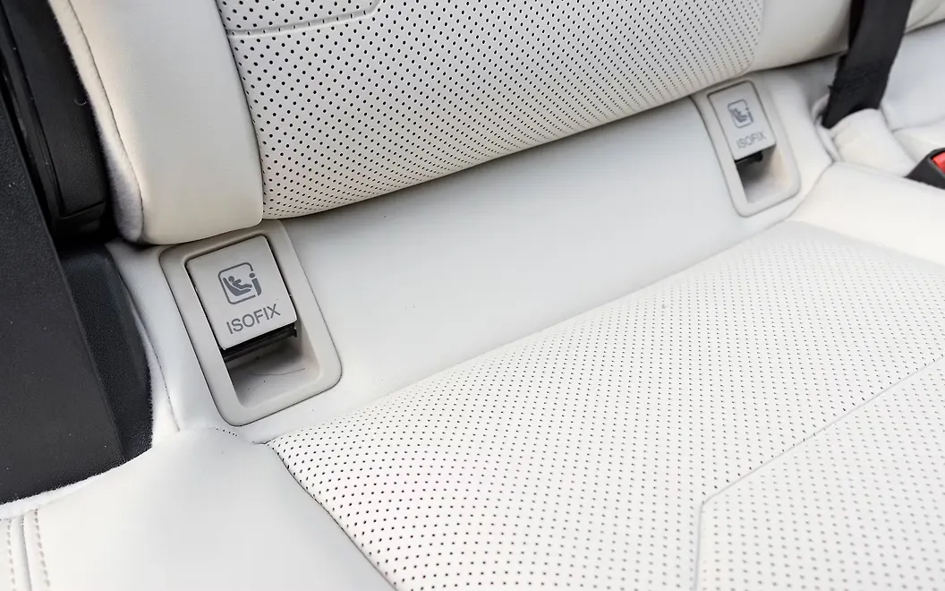 Mahindra XUV 7XO Child Seat Mounting Point