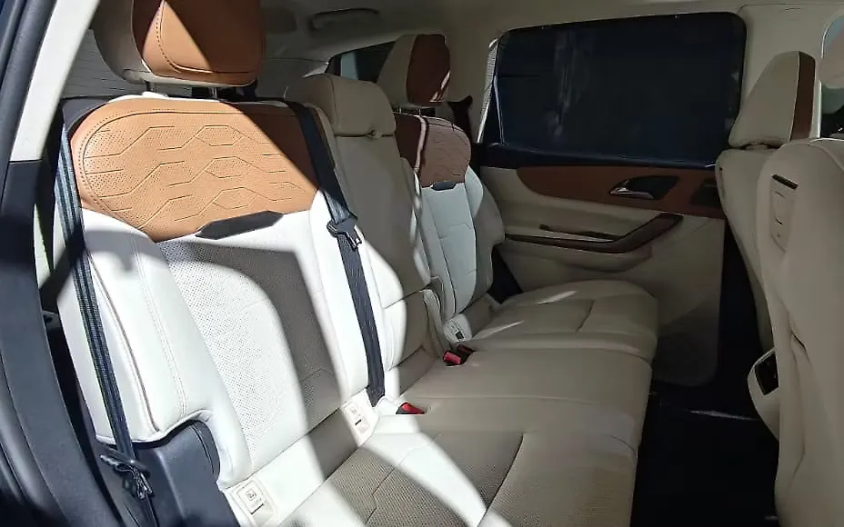 Mahindra XUV 7XO Rear Passenger Seats