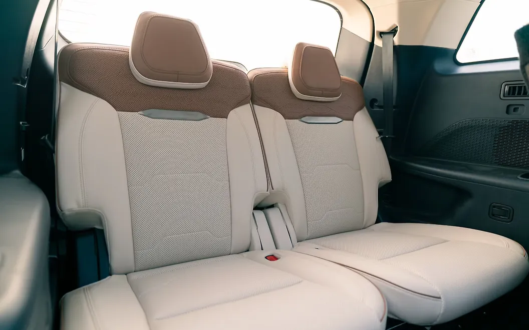Mahindra XUV 7XO Rear Passenger Seats
