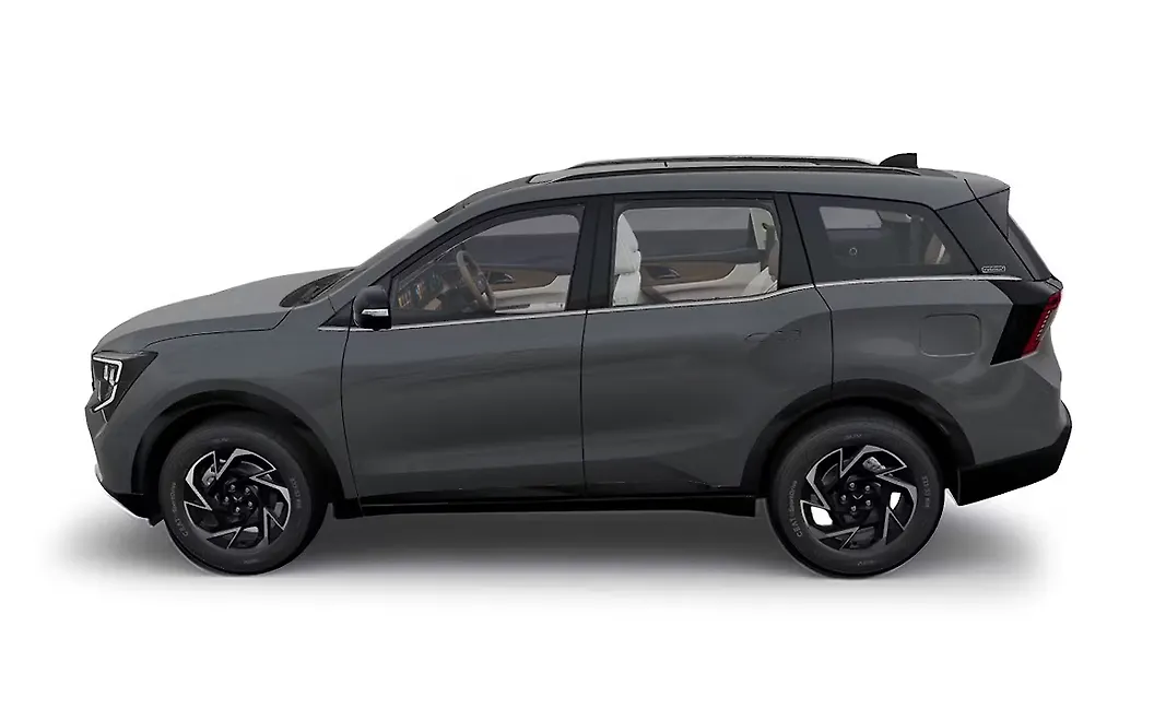 Mahindra XUV 7XO