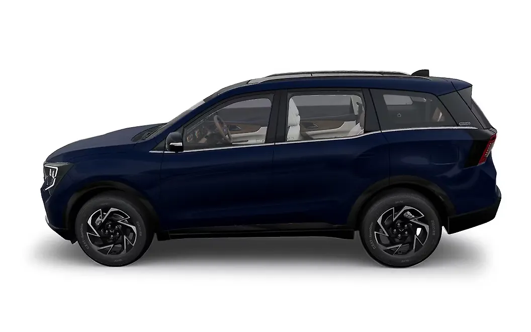 Mahindra XUV 7XO