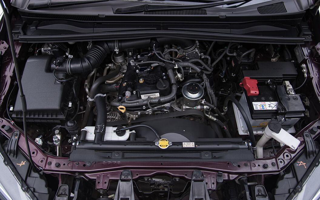 Toyota Innova Crysta [2016-2020] Engine
