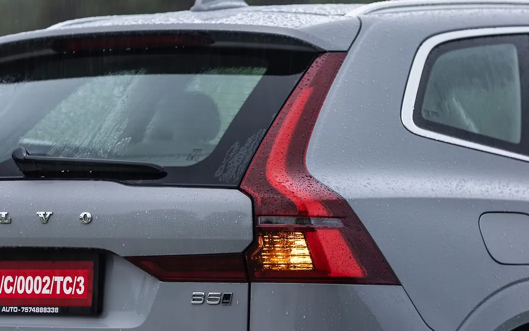 Volvo XC60 Tail Light