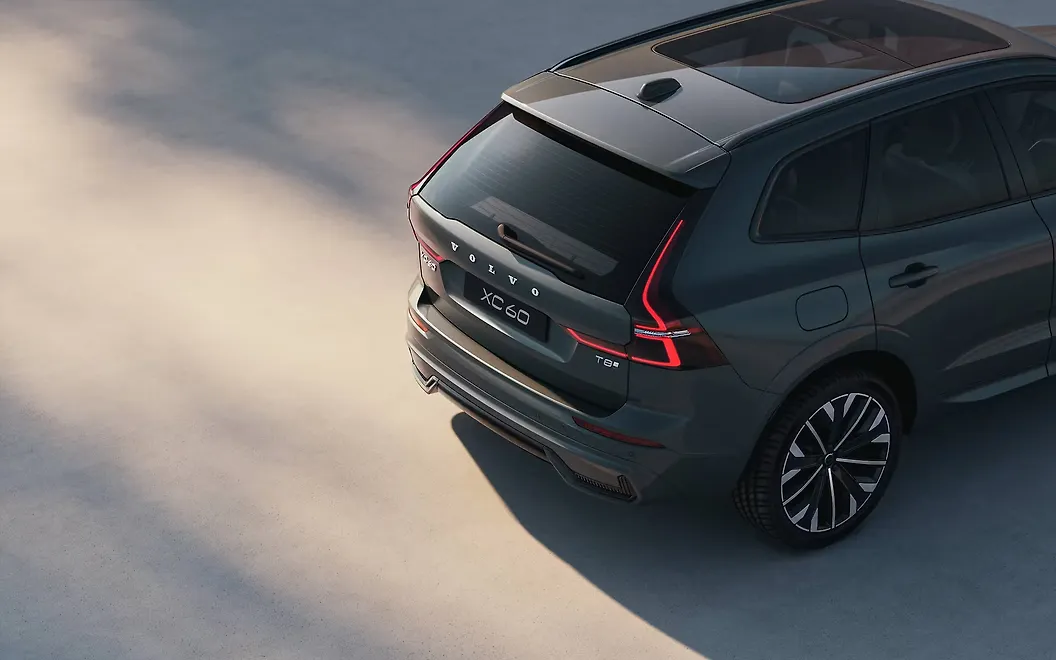 Volvo XC60 Back View