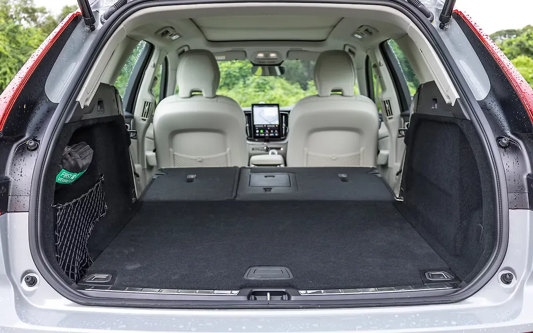 Volvo XC60 Bootspace with Folded Seats