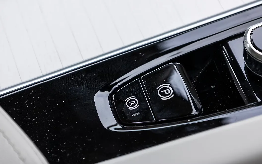 Volvo XC60 Brake Light