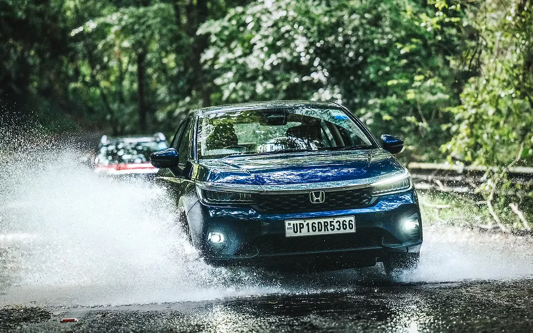 Honda Elevate Right Rear View