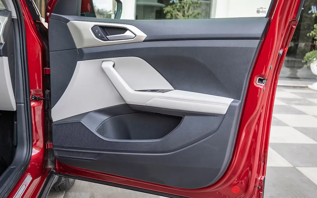 Volkswagen Taigun Driver Door