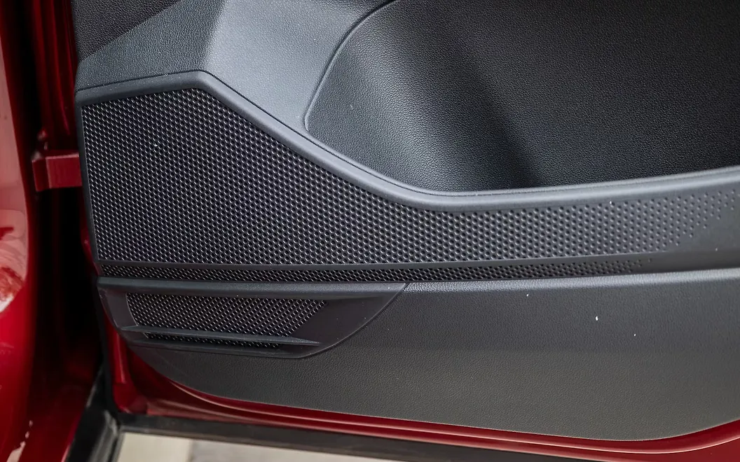 Volkswagen Taigun Rear Speakers