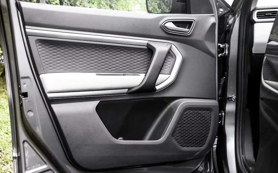 Renault Kiger Front Passenger Door