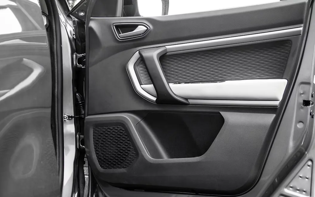 Renault Kiger Driver Door