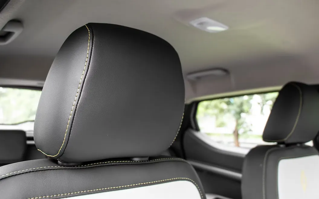 Renault Kiger Front Seat Headrest