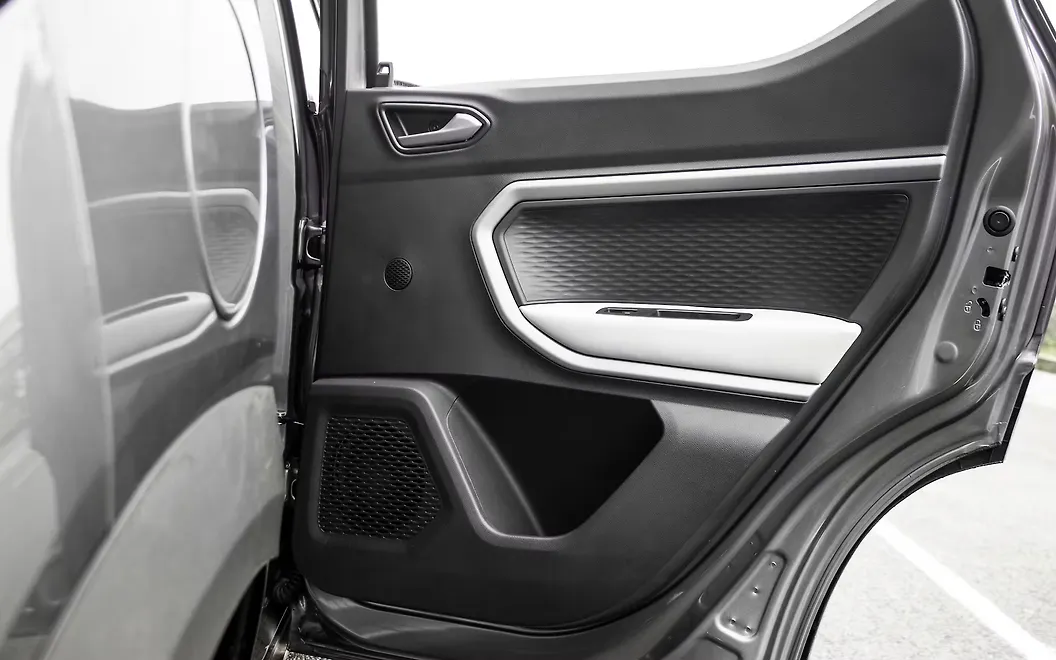 Renault Kiger Rear Passenger Door