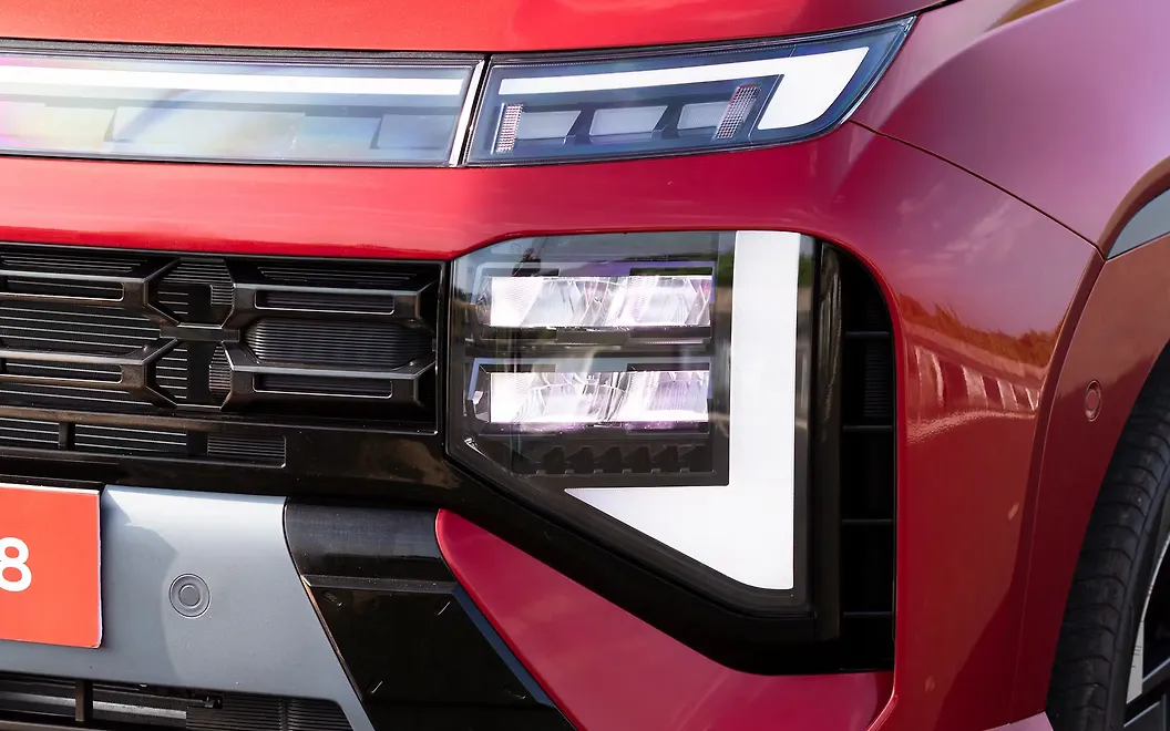 Hyundai Venue N Line Head Light