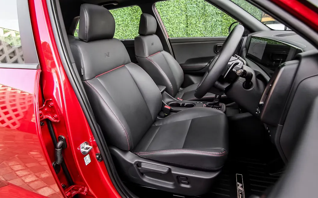 Hyundai Venue N Line Front Seats