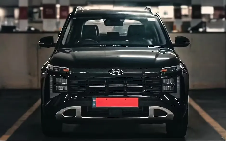 Hyundai Venue Front View