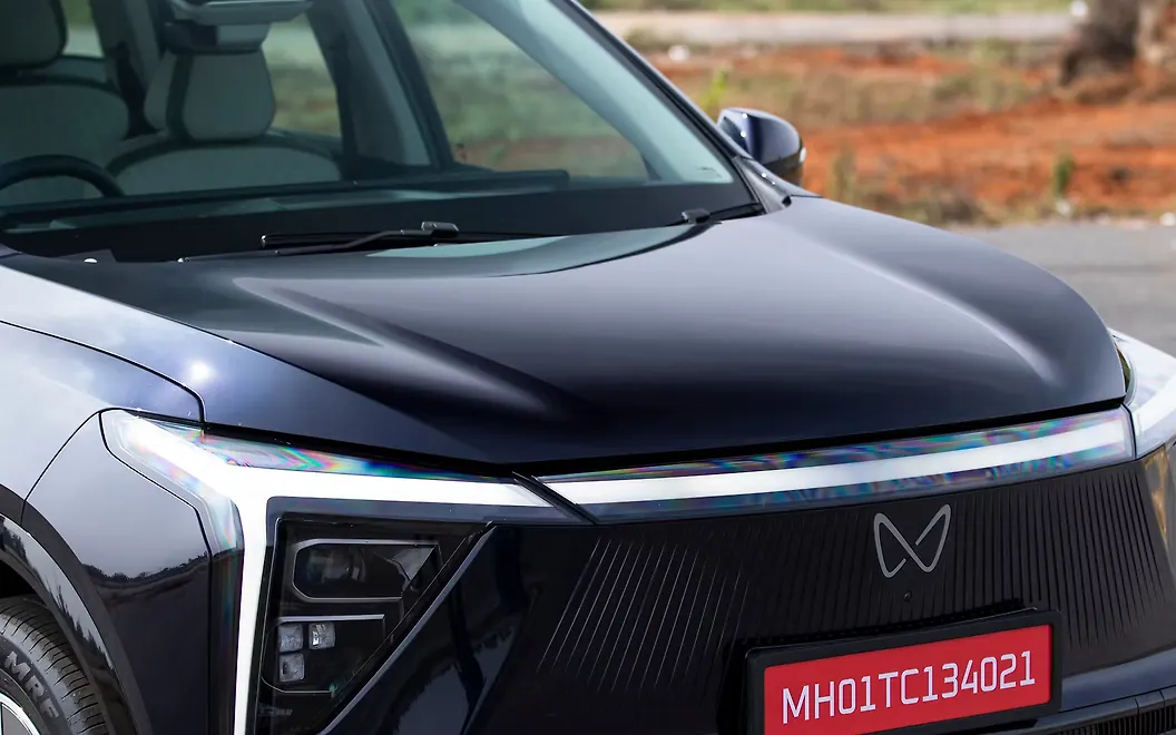 Mahindra XEV 9S