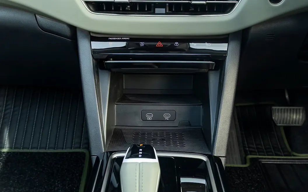 Mahindra XEV 9S